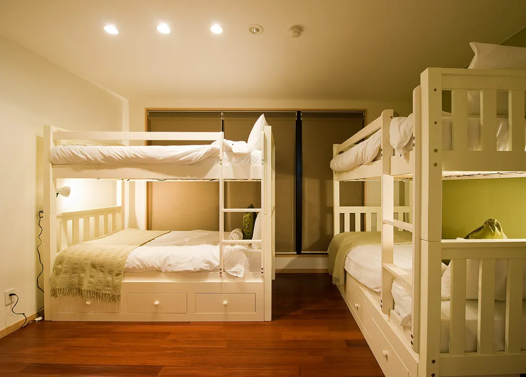 2012-05-04 Cecuko C Interior edits - Glen Claydon Photography